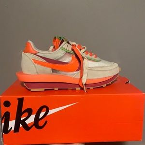 Men’s Nike sacai brand new never worn size 8.5